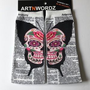 Art N Wordz Butterfly Skull Dictionary Pop Art Unisex Socks NEW